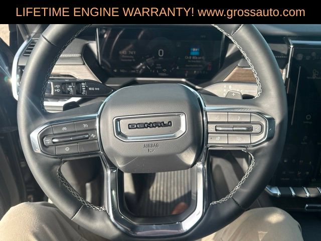 Used 2025 GMC Acadia Denali w/ LPO, Floor Liner Package AWD/4WD image 21