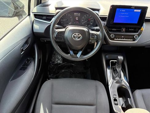 Used 2024 Toyota Corolla LE FWD image 19