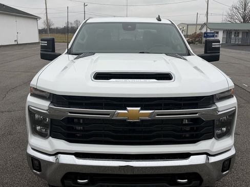 Used 2024 Chevrolet Silverado 3500 LT w/ Safety Package image 16