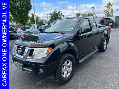 Used 2012 Nissan Frontier SV w/ SV Premium Utility Pkg AWD/4WD image 2