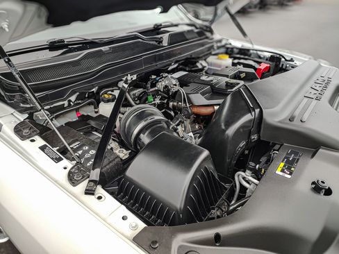 Used 2024 RAM 3500 Big Horn image 30