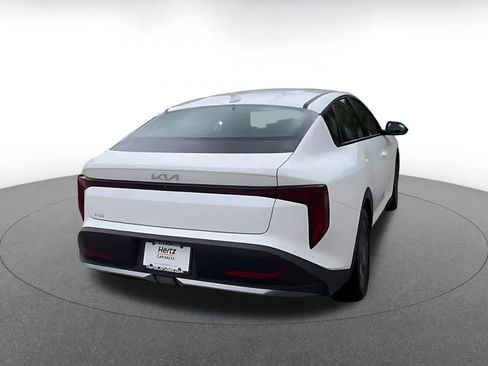 Used 2025 Kia K4 LXS image 14