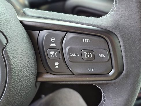 New 2026 Jeep Wrangler Willys AWD/4WD image 18
