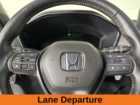 Used 2025 Honda CR-V Sport image 13