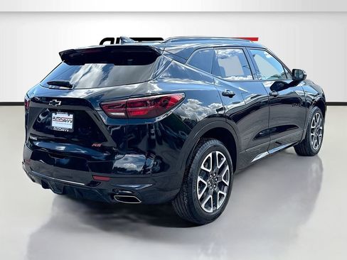 Used 2025 Chevrolet Blazer RS w/ LPO, Floor Liner Package FWD image 7