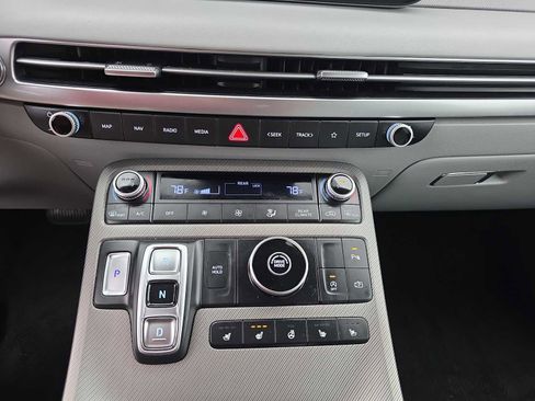 Certified 2024 Hyundai Palisade SEL image 16