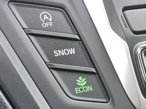 Certified 2024 Honda Odyssey EX-L image 9