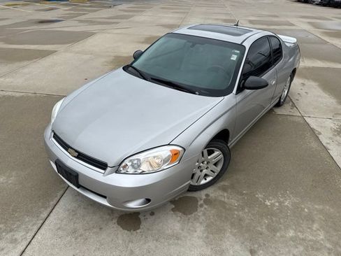 Used 2007 Chevrolet Monte Carlo LT FWD image 15