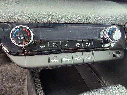 New 2026 Hyundai Elantra Blue image 21