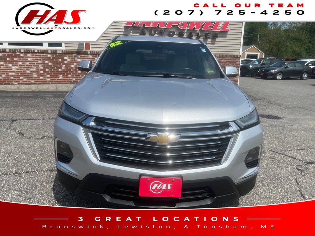 Used 2022 Chevrolet Traverse LT w/ LPO, Floor Liner Package AWD/4WD image 9