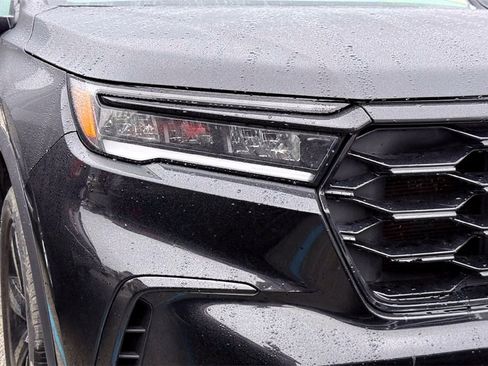 Used 2025 Honda Pilot Black Edition image 3