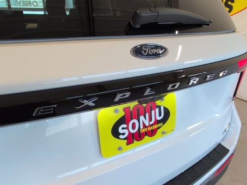 New 2026 Ford Explorer Active w/ Active Comfort Package AWD/4WD image 35