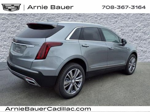 New 2025 Cadillac XT5 Premium Luxury image 6