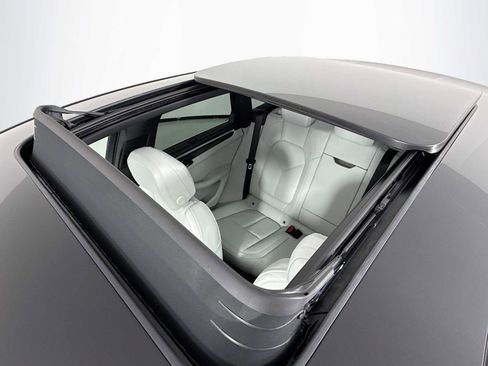 New 2026 Porsche Macan S image 23