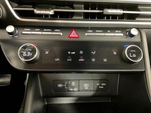 Used 2025 Hyundai Sonata SEL FWD image 35