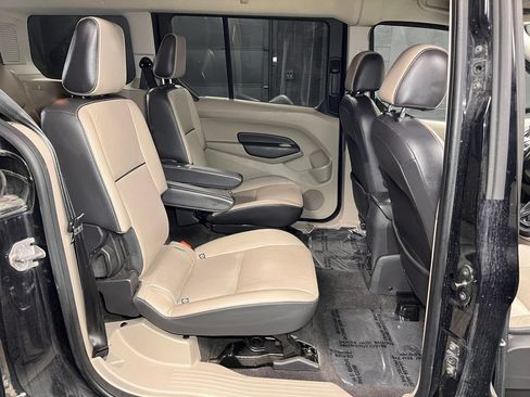 Used 2017 Ford Transit Connect Titanium FWD image 26