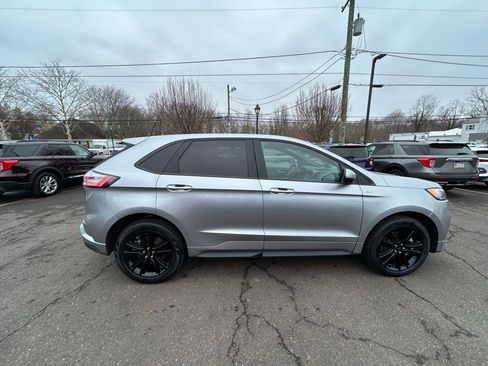 Certified 2023 Ford Edge ST-Line image 4