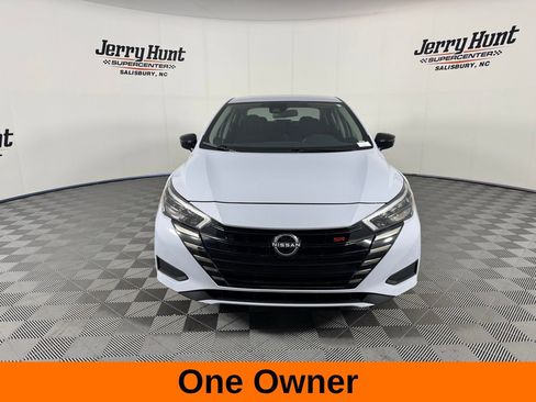 Used 2025 Nissan Versa SR w/ Trunk Package image 5