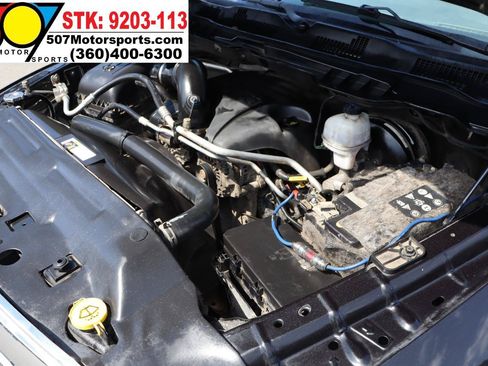 Used 2016 RAM 1500 Classic SLT AWD/4WD image 22