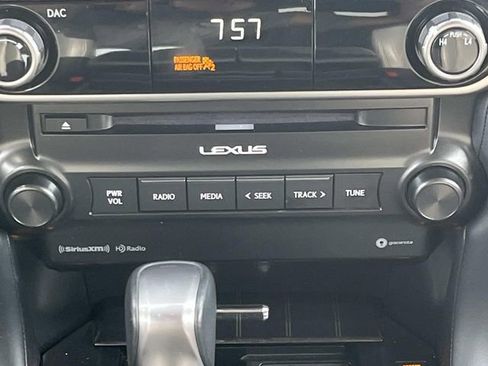 Used 2023 Lexus GX 460 Premium w/ Premium Package AWD/4WD image 17