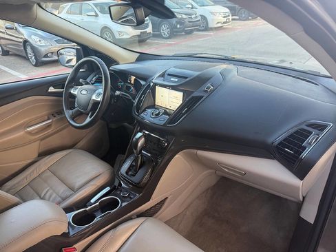 Used 2016 Ford Escape Titanium image 13
