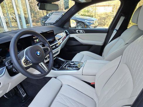 Certified 2025 BMW X5 M60i w/ Executive Package image 13
