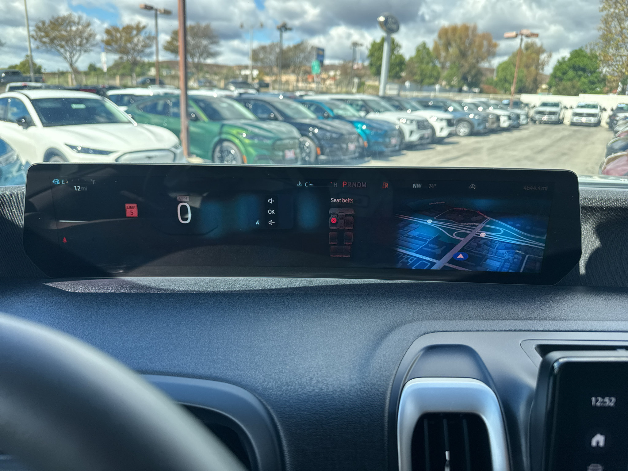 Used 2026 Ford Expedition Active AWD/4WD image 28