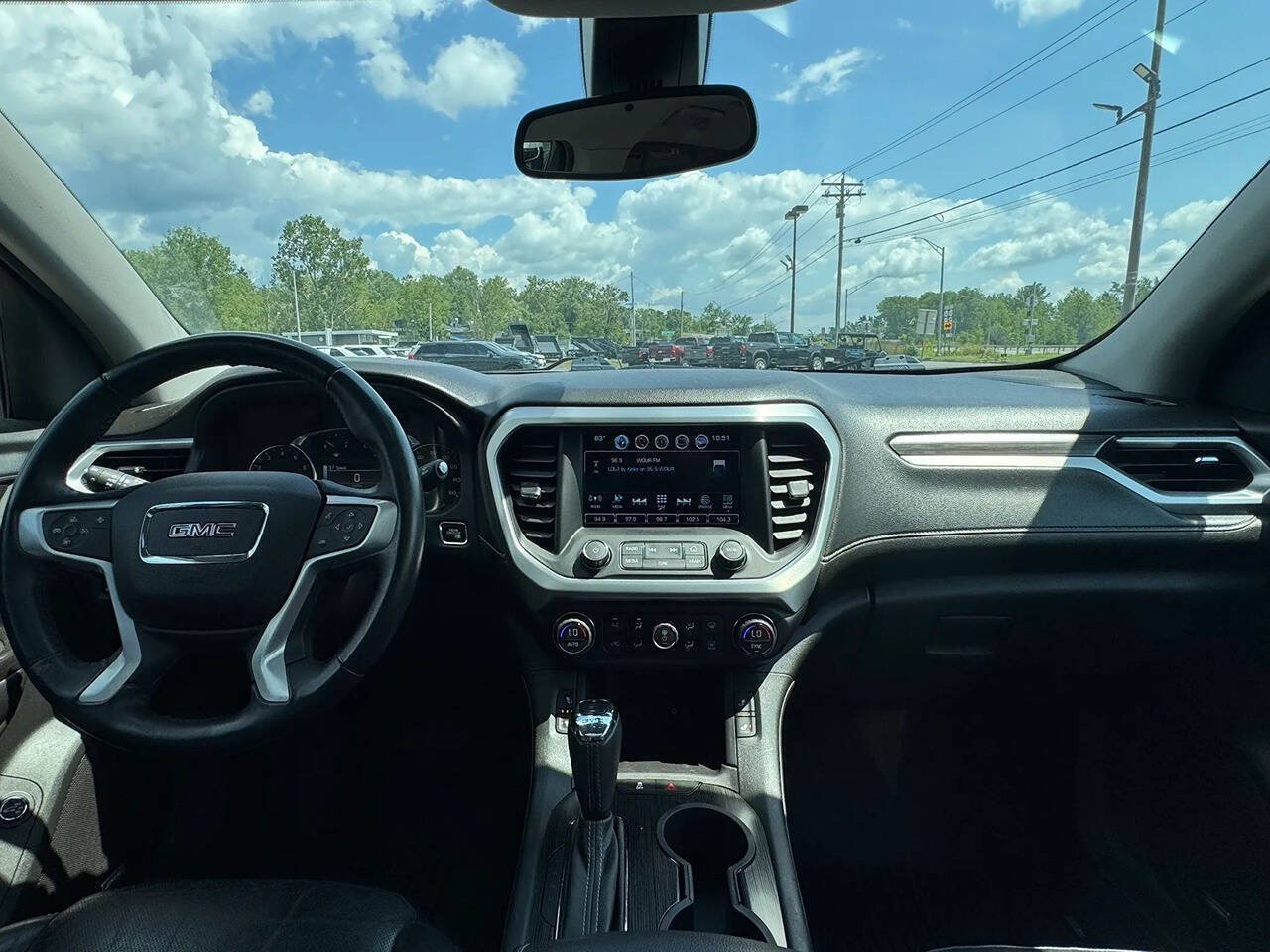 Used 2018 GMC Acadia SLT AWD/4WD image 8