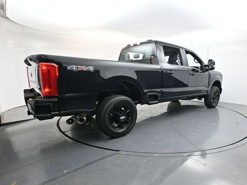New 2026 Ford F250 XL AWD/4WD image 7