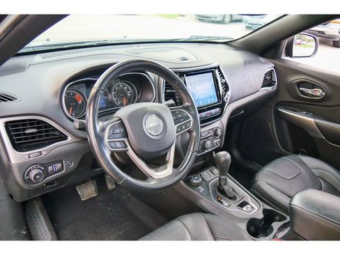 Used 2019 Jeep Cherokee High Altitude image 12