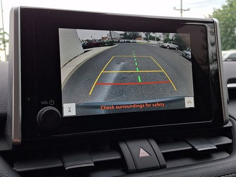 Certified 2025 Toyota RAV4 XLE AWD/4WD image 21