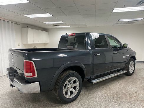 Used 2017 RAM 1500 Laramie w/ Convenience Group image 5