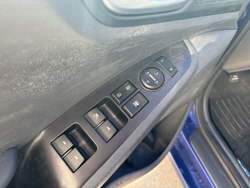 Used 2019 Hyundai Ioniq SEL image 15