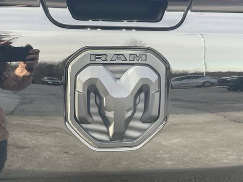 Used 2022 RAM 1500 Big Horn image 23