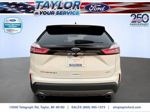 Certified 2024 Ford Edge Titanium AWD/4WD image 4