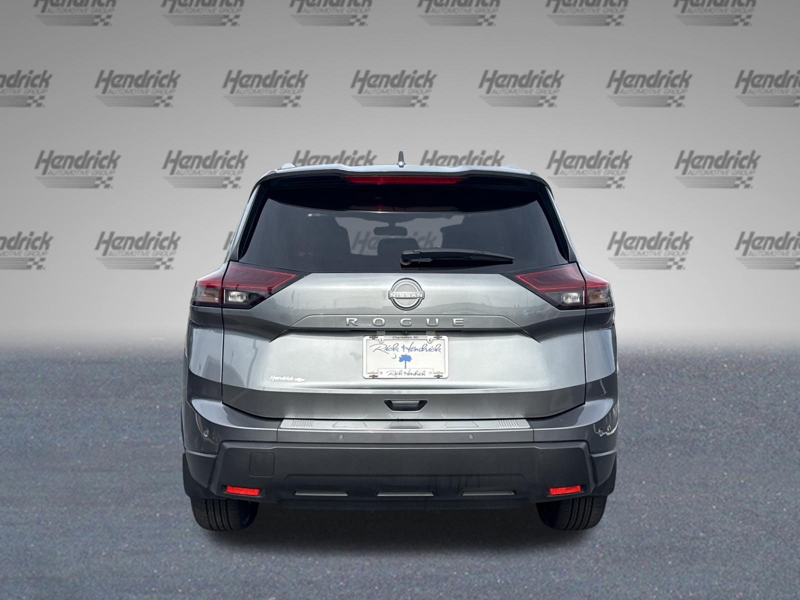 Used 2026 Nissan Rogue SV w/ SV Premium Package FWD image 9