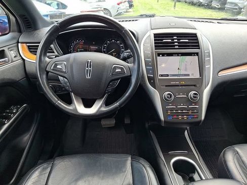 Used 2019 Lincoln MKC Reserve w/ MKC Climate Package AWD/4WD image 11