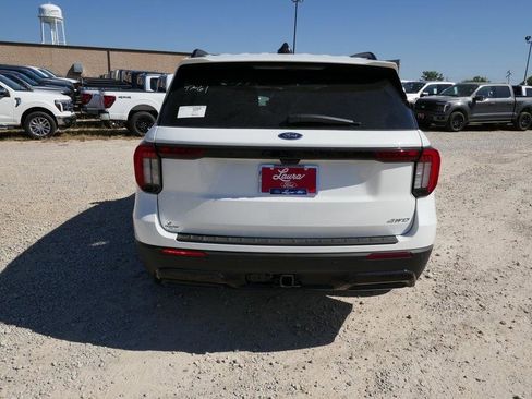 New 2025 Ford Explorer ST-Line w/ ST-Line Street Pack image 6