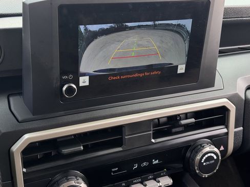 Used 2024 Toyota Tacoma SR image 17