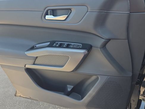 New 2026 Nissan Pathfinder SL w/ SL Premium Package FWD image 26