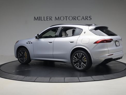 Used 2023 Maserati Grecale Modena AWD/4WD image 4