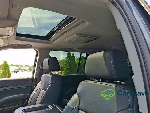Used 2019 GMC Yukon XL SLT w/ Open Road Package RWD image 14