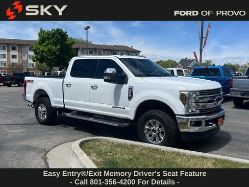 Used 2018 Ford F350 Lariat w/ Chrome Package AWD/4WD image 6