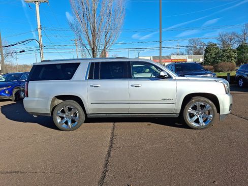 Used 2019 GMC Yukon XL Denali w/ Denali Ultimate Package image 7