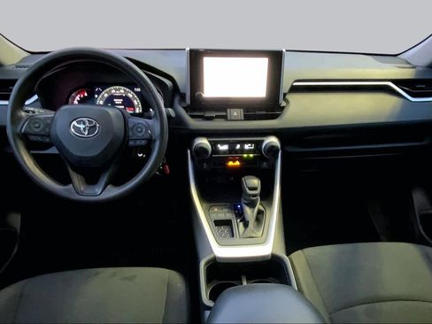 Used 2024 Toyota RAV4 LE FWD image 15