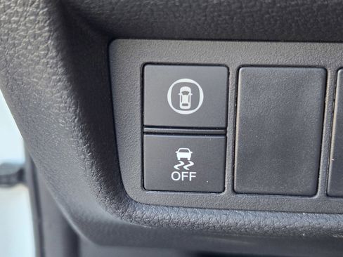 Used 2018 Honda Accord Sport image 24