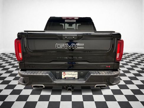 Certified 2024 GMC Sierra 1500 AT4 w/ Technology Package AWD/4WD image 8