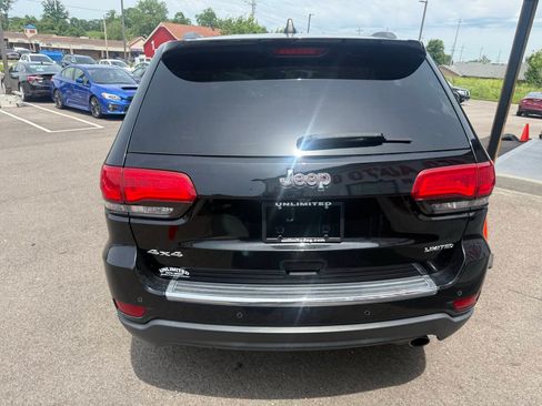 Used 2019 Jeep Grand Cherokee Limited AWD/4WD image 9