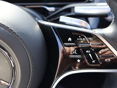 Certified 2023 Mercedes-Benz S 500 4MATIC image 32