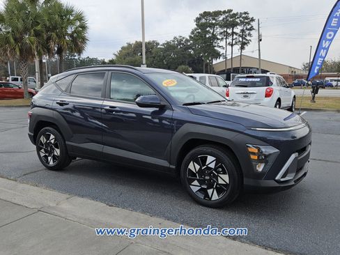 Used 2025 Hyundai Kona SEL image 7